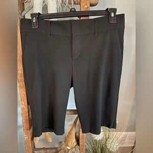 Black Bermuda Shorts size 8 low rise